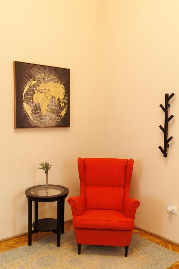 Spacious Flat In Old Town Wi-fi