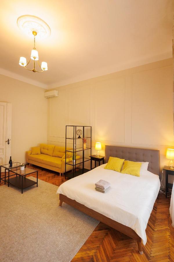 Apartament Spacious Flat In Old Town Wi-fi